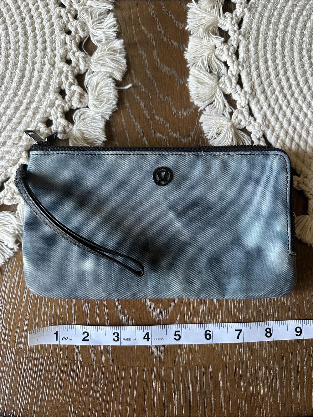 Lululemon Gray Tie-Dye Wristlet Clutch